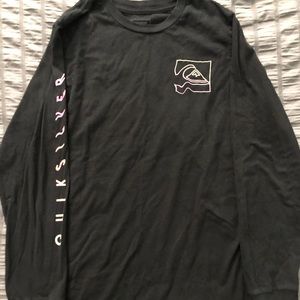 Quicksilver long sleeve shirt youth size XL